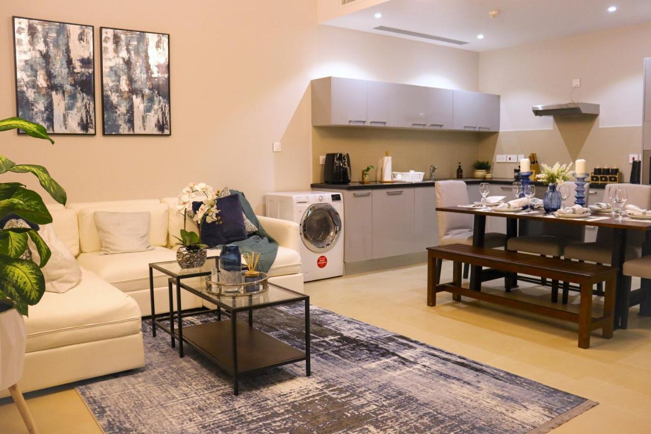 Stylish Apartment With A Jacuzzi Masqat Buitenkant foto